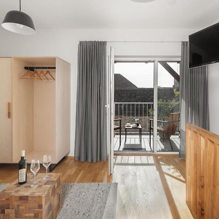 Rezidence Konevova, Mikulov Apartment Bagian luar foto